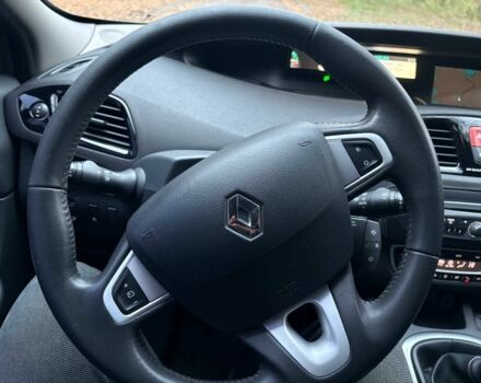 Серый Рено Сценик III, объемом двигателя 1.4 л и пробегом 196 тыс. км за 8000 $, фото 22 на Automoto.ua