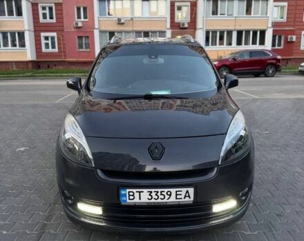 Серый Рено Сценик III, объемом двигателя 1.5 л и пробегом 300 тыс. км за 6000 $, фото 1 на Automoto.ua