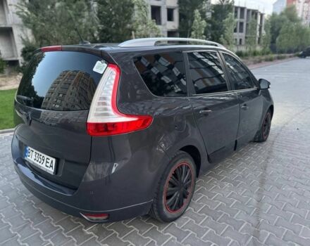 Серый Рено Сценик III, объемом двигателя 1.5 л и пробегом 300 тыс. км за 6000 $, фото 11 на Automoto.ua