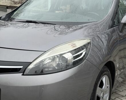 Сірий Рено Сценік III, об'ємом двигуна 1.6 л та пробігом 251 тис. км за 9299 $, фото 14 на Automoto.ua