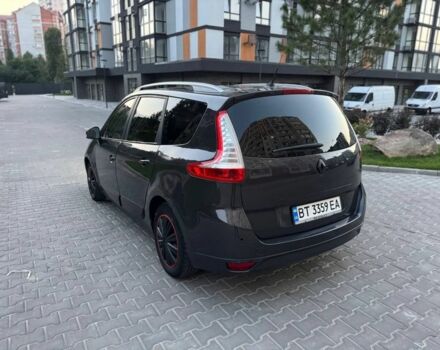 Серый Рено Сценик III, объемом двигателя 1.5 л и пробегом 300 тыс. км за 6000 $, фото 4 на Automoto.ua