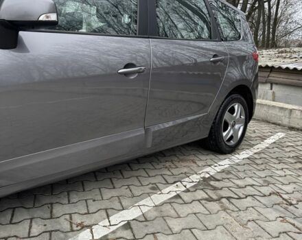 Сірий Рено Сценік III, об'ємом двигуна 1.6 л та пробігом 251 тис. км за 9299 $, фото 15 на Automoto.ua