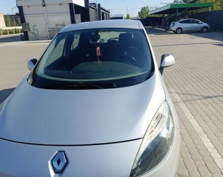 Сірий Рено Сценік III, об'ємом двигуна 1.5 л та пробігом 251 тис. км за 7200 $, фото 10 на Automoto.ua