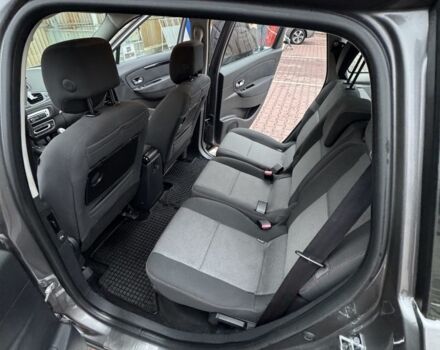 Сірий Рено Сценік III, об'ємом двигуна 1.6 л та пробігом 251 тис. км за 9299 $, фото 20 на Automoto.ua