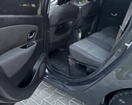 Серый Рено Сценик III, объемом двигателя 1.5 л и пробегом 300 тыс. км за 6000 $, фото 10 на Automoto.ua