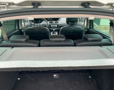 Серый Рено Сценик III, объемом двигателя 1.5 л и пробегом 230 тыс. км за 9000 $, фото 18 на Automoto.ua