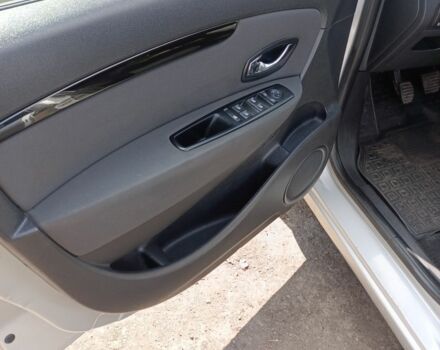 Сірий Рено Сценік III, об'ємом двигуна 1.5 л та пробігом 251 тис. км за 7200 $, фото 12 на Automoto.ua