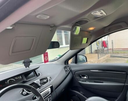 Серый Рено Сценик III, объемом двигателя 1.5 л и пробегом 230 тыс. км за 9000 $, фото 13 на Automoto.ua