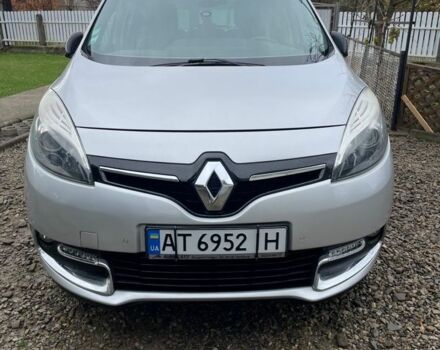 Серый Рено Сценик III, объемом двигателя 1.5 л и пробегом 230 тыс. км за 9000 $, фото 5 на Automoto.ua