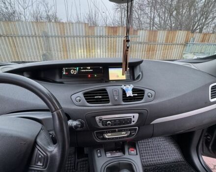 Сірий Рено Сценік III, об'ємом двигуна 1.6 л та пробігом 251 тис. км за 9299 $, фото 23 на Automoto.ua