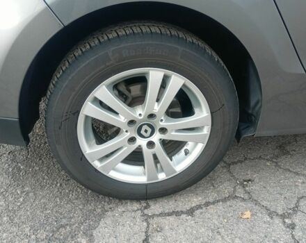 Серый Рено Сценик III, объемом двигателя 1.5 л и пробегом 288 тыс. км за 11000 $, фото 6 на Automoto.ua