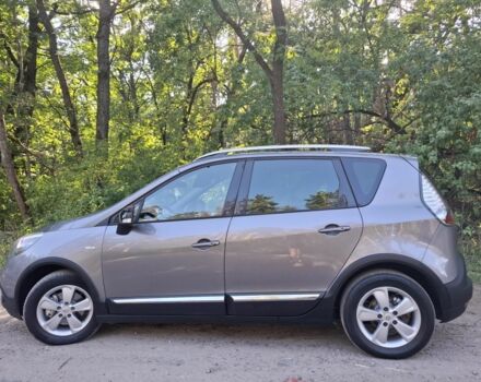 Серый Рено Сценик III, объемом двигателя 1.6 л и пробегом 190 тыс. км за 9900 $, фото 6 на Automoto.ua