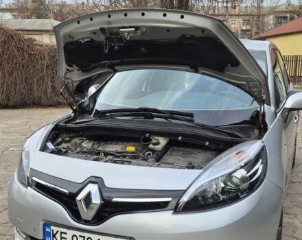 Сірий Рено Сценік III, об'ємом двигуна 1.6 л та пробігом 205 тис. км за 9200 $, фото 5 на Automoto.ua