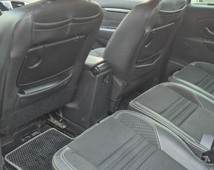 Сірий Рено Сценік III, об'ємом двигуна 1.6 л та пробігом 205 тис. км за 9200 $, фото 2 на Automoto.ua