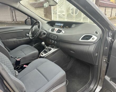 Серый Рено Сценик III, объемом двигателя 1.5 л и пробегом 250 тыс. км за 4750 $, фото 6 на Automoto.ua