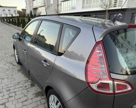 Сірий Рено Сценік III, об'ємом двигуна 1.46 л та пробігом 160 тис. км за 6300 $, фото 12 на Automoto.ua