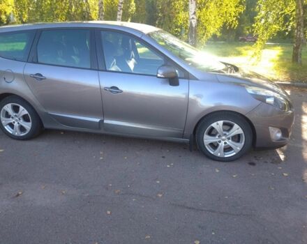 Серый Рено Сценик III, объемом двигателя 1.9 л и пробегом 294 тыс. км за 6500 $, фото 4 на Automoto.ua