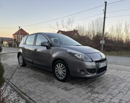 Сірий Рено Сценік III, об'ємом двигуна 1.46 л та пробігом 160 тис. км за 6300 $, фото 1 на Automoto.ua