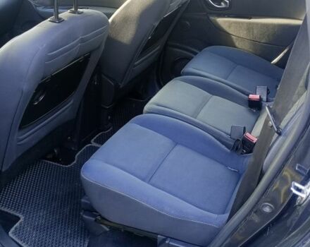 Серый Рено Сценик III, объемом двигателя 1.5 л и пробегом 209 тыс. км за 6800 $, фото 6 на Automoto.ua