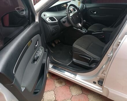 Серый Рено Сценик III, объемом двигателя 1.5 л и пробегом 275 тыс. км за 6900 $, фото 6 на Automoto.ua