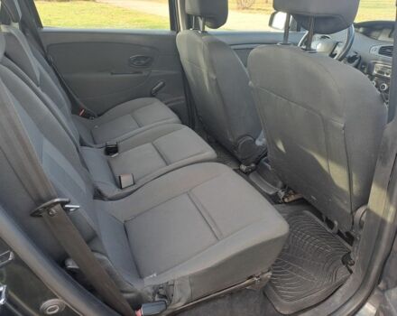 Серый Рено Сценик III, объемом двигателя 1.5 л и пробегом 286 тыс. км за 6400 $, фото 5 на Automoto.ua