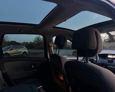 Рено Сценік III 2011 у Изяслве на Automoto.ua Сірий Рено Сценік III, об'ємом двигуна 1.5 л та пробігом 285 тис. км за 6700 $, фото 7 на Automoto.ua