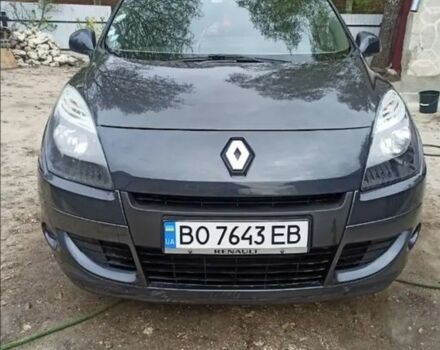 Серый Рено Сценик III, объемом двигателя 1.5 л и пробегом 270 тыс. км за 5700 $, фото 1 на Automoto.ua