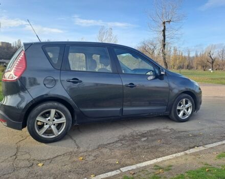 Серый Рено Сценик III, объемом двигателя 1.5 л и пробегом 286 тыс. км за 6400 $, фото 3 на Automoto.ua