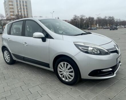 Серый Рено Сценик III, объемом двигателя 1.5 л и пробегом 249 тыс. км за 7650 $, фото 7 на Automoto.ua