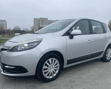 Серый Рено Сценик III, объемом двигателя 1.5 л и пробегом 249 тыс. км за 7650 $, фото 3 на Automoto.ua