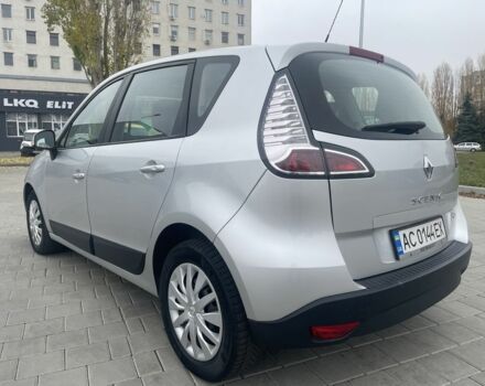 Серый Рено Сценик III, объемом двигателя 1.5 л и пробегом 249 тыс. км за 7650 $, фото 5 на Automoto.ua