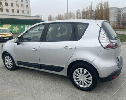 Серый Рено Сценик III, объемом двигателя 1.5 л и пробегом 249 тыс. км за 7650 $, фото 4 на Automoto.ua