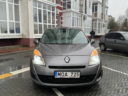 Серый Рено Сценик III, объемом двигателя 1.9 л и пробегом 343 тыс. км за 5199 $, фото 1 на Automoto.ua