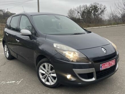 Серый Рено Сценик III, объемом двигателя 1.6 л и пробегом 237 тыс. км за 7900 $, фото 1 на Automoto.ua