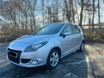 Сірий Рено Сценік III, об'ємом двигуна 1.9 л та пробігом 262 тис. км за 3999 $, фото 1 на Automoto.ua