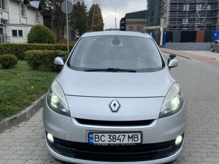 Сірий Рено Сценік III, об'ємом двигуна 1.5 л та пробігом 374 тис. км за 7300 $, фото 1 на Automoto.ua