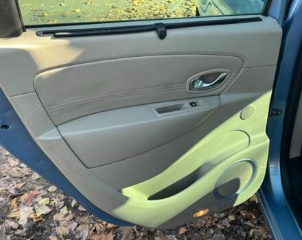 Синій Рено Сценік III, об'ємом двигуна 1.5 л та пробігом 244 тис. км за 6800 $, фото 12 на Automoto.ua