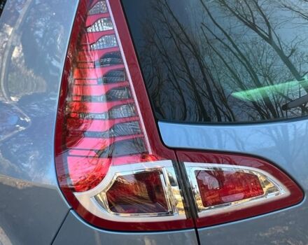 Синій Рено Сценік III, об'ємом двигуна 1.5 л та пробігом 244 тис. км за 6800 $, фото 5 на Automoto.ua