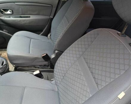 Рено Сценик III 2010 в Днепре (Днепропетровске) на Automoto.ua Синий Рено Сценик III, объемом двигателя 1.5 л и пробегом 288 тыс. км за 7000 $, фото 14 на Automoto.ua