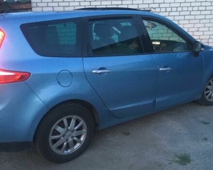 Синій Рено Сценік III, об'ємом двигуна 1.5 л та пробігом 234 тис. км за 7650 $, фото 1 на Automoto.ua