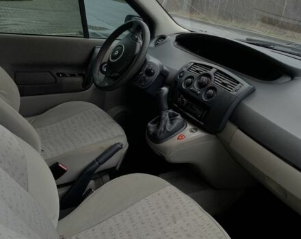 Зелений Рено Сценік III, об'ємом двигуна 1.5 л та пробігом 340 тис. км за 3800 $, фото 5 на Automoto.ua