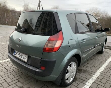 Зелений Рено Сценік III, об'ємом двигуна 1.5 л та пробігом 340 тис. км за 3800 $, фото 6 на Automoto.ua