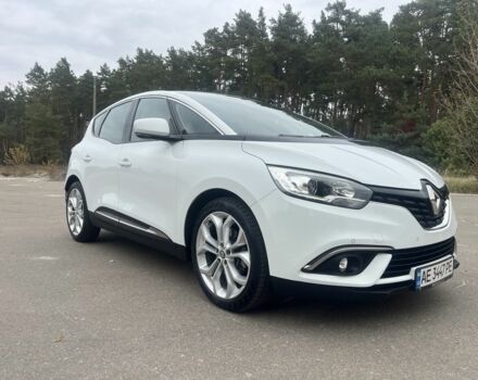 Белый Рено Сценик, объемом двигателя 1.5 л и пробегом 196 тыс. км за 12800 $, фото 5 на Automoto.ua