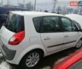 Белый Рено Сценик, объемом двигателя 1.98 л и пробегом 220 тыс. км за 5500 $, фото 1 на Automoto.ua