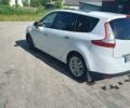 Рено Сценик 2009 в Львове на Automoto.ua Белый Рено Сценик, объемом двигателя 2 л и пробегом 360 тыс. км за 7500 $, фото 6 на Automoto.ua