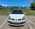 Белый Рено Сценик, объемом двигателя 1.5 л и пробегом 289 тыс. км за 5500 $, фото 1 на Automoto.ua