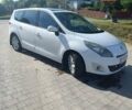 Рено Сценик 2009 в Львове на Automoto.ua Белый Рено Сценик, объемом двигателя 2 л и пробегом 360 тыс. км за 7500 $, фото 2 на Automoto.ua