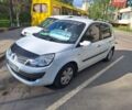 Белый Рено Сценик, объемом двигателя 1.6 л и пробегом 154 тыс. км за 5800 $, фото 6 на Automoto.ua