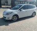 Рено Сценик 2009 в Львове на Automoto.ua Белый Рено Сценик, объемом двигателя 2 л и пробегом 360 тыс. км за 7500 $, фото 3 на Automoto.ua