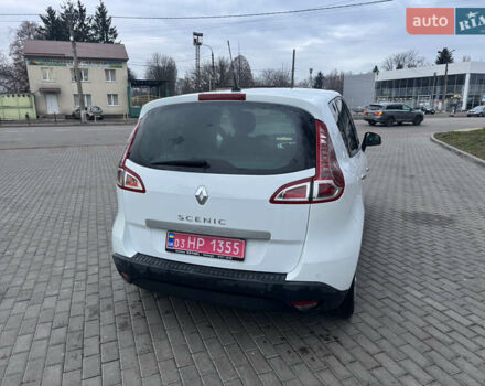 Білий Рено Сценік, об'ємом двигуна 1.6 л та пробігом 165 тис. км за 8200 $, фото 11 на Automoto.ua